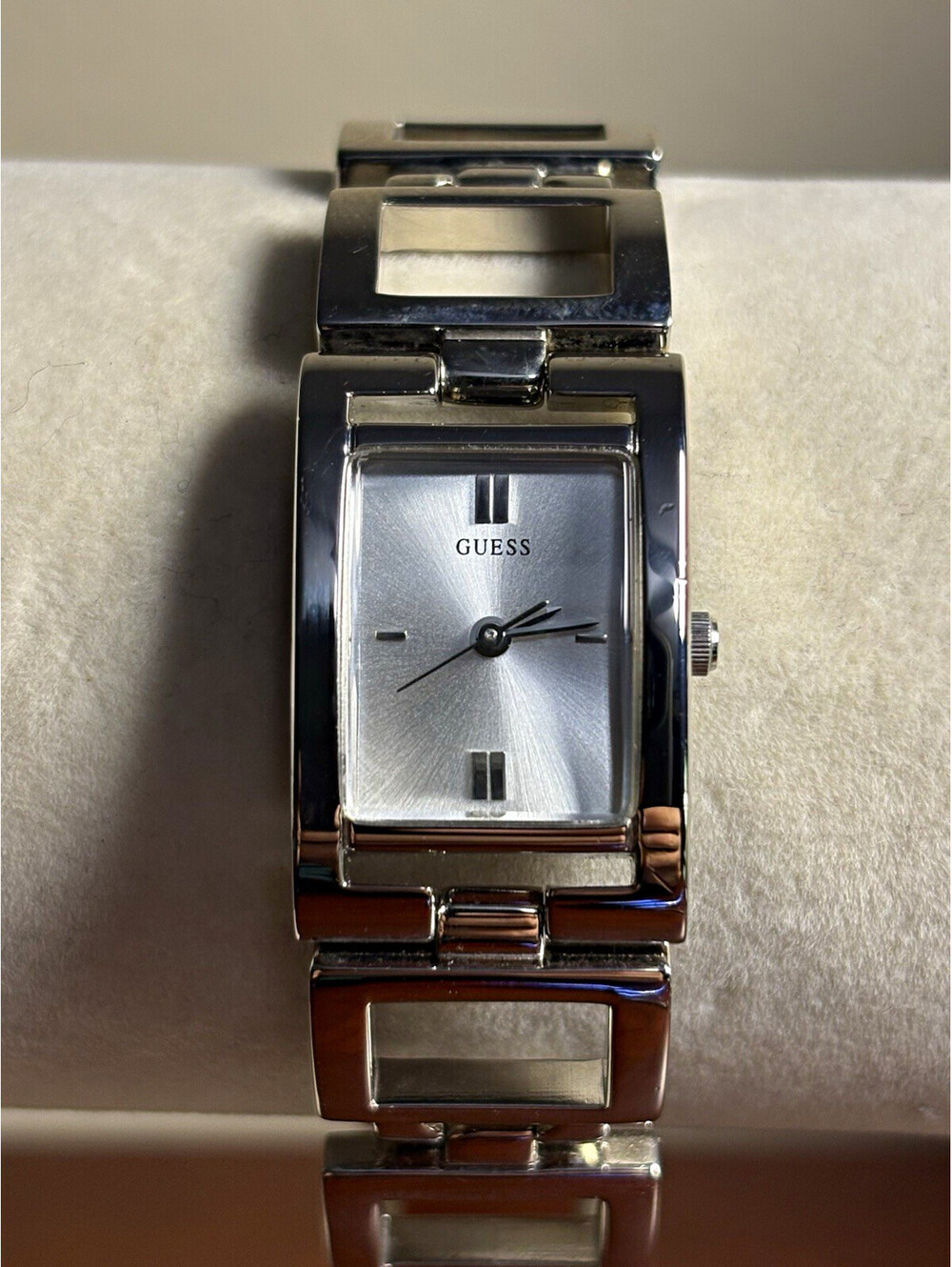 Vintage Guess Women's Watch G76055L Silver-Tone Rectangle Tank Sunray Dial Link
